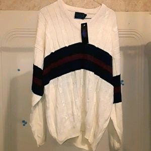 *2 For 30* Etchings L White/Blue/Maroon Sweater